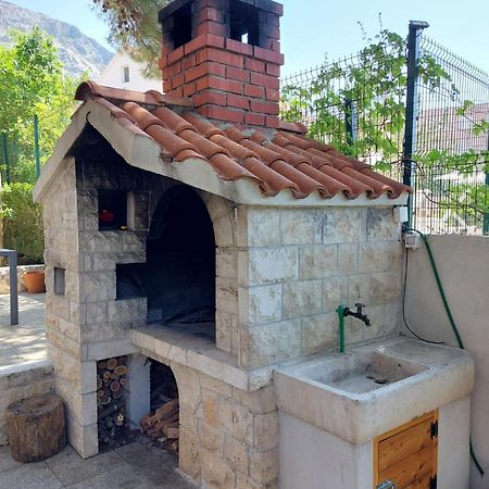 17 Pines Appartement Makarska Buitenkant foto